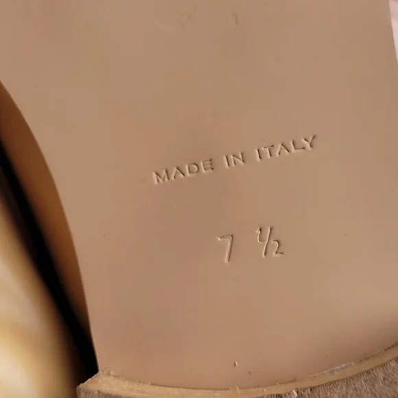 Everlane The Modern Loafer in Sand/Honey - Picture 7 of 10